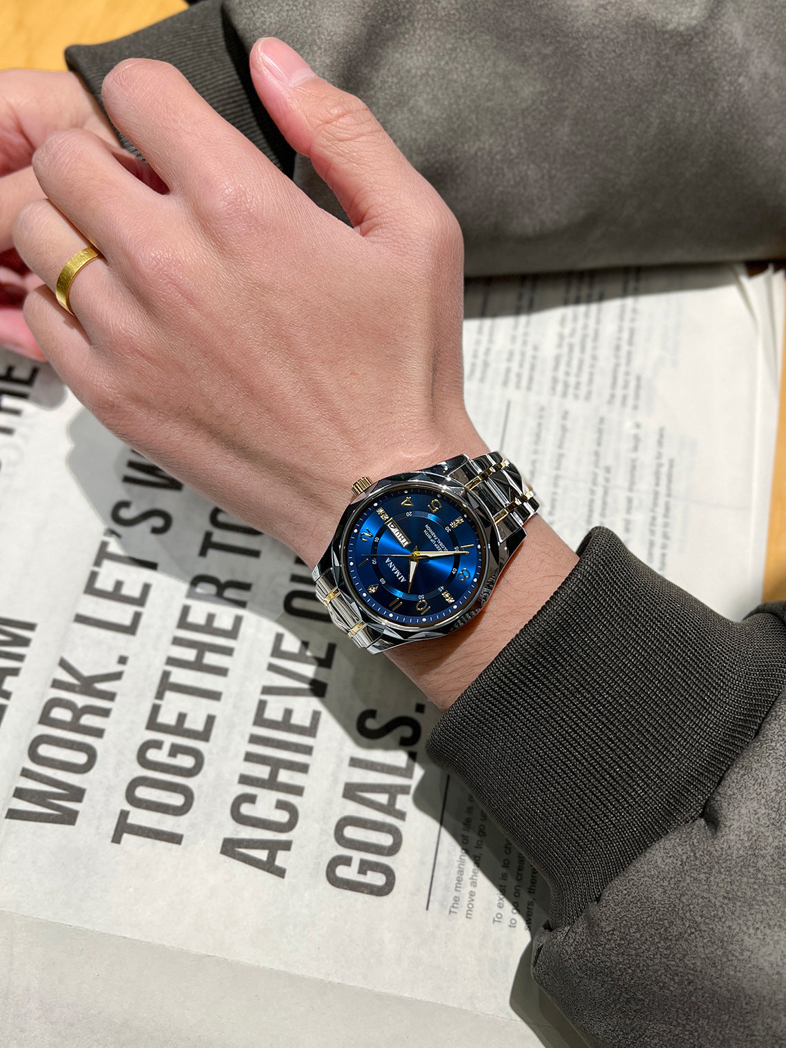 Men's Stainless Steel Quartz Watch with Dual Calendar and Luminous Hands